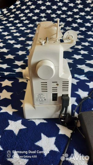 Швейная машина зингер ножная