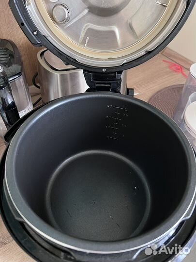 Мультиварка Polaris