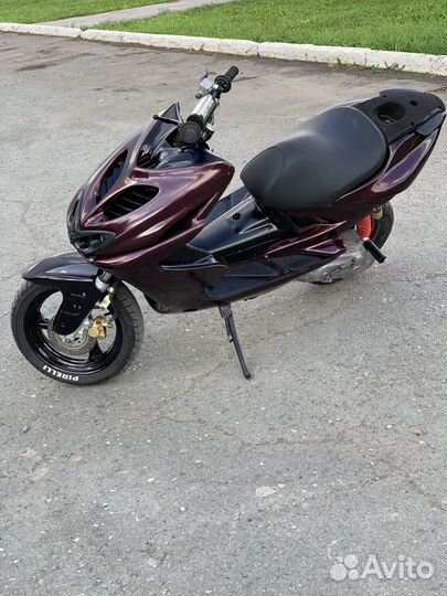 Yamaha Aerox 50