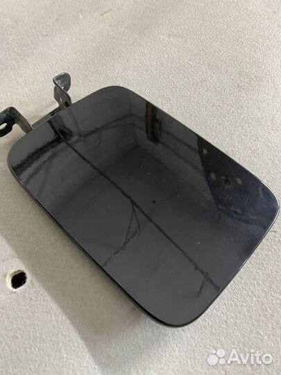 Лючок бензобака Лада Веста (2181) I (2017– н.в.)