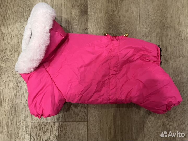 Продам новый зимний костюм для собаки