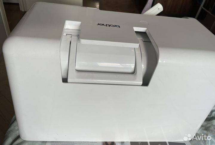 Продаётся новая швейная машинка brother NV1100