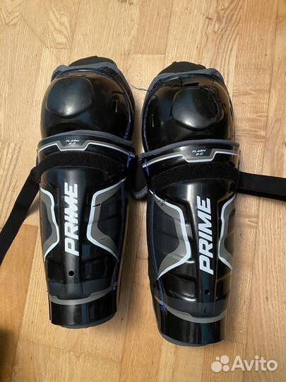 Щитки хоккейные 12 размер