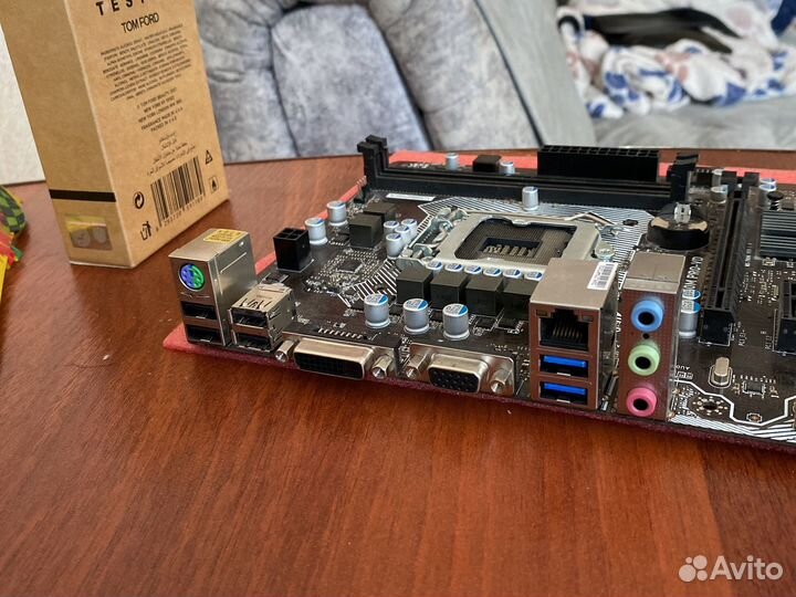 Материнская плата 1151 v1