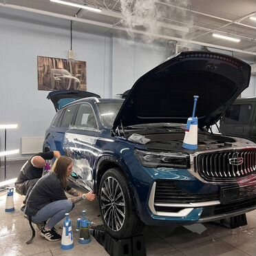 Оклейка авто качественной пленкой