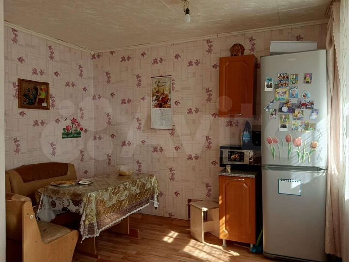 4-к. квартира, 60 м², 3/5 эт.