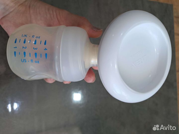 Молокоотсос Аvent +бутылочки