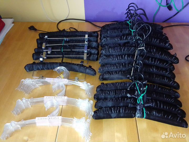 Вешалки плечики для одежды детские