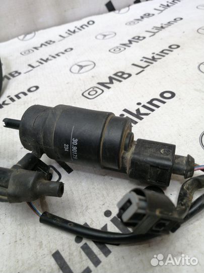 Моторчик стеклоочистителя Mercedes W163