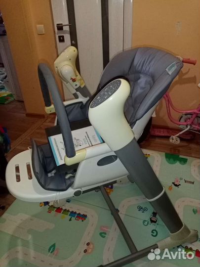 Стульчик-качеля-шезлонг с рождения Nuovita Unico