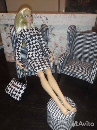 Комплект мебели для кукол Гусиная лапка