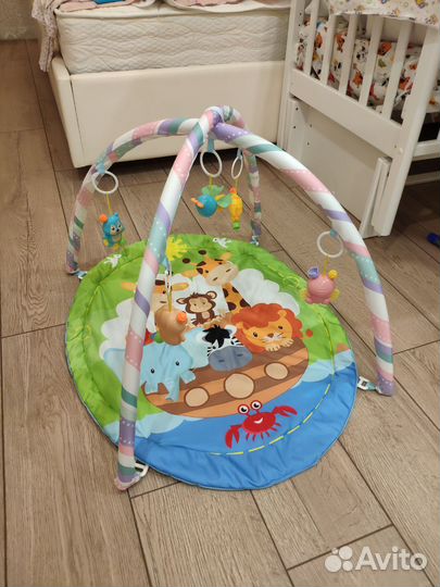 Развивающий коврик для малышей