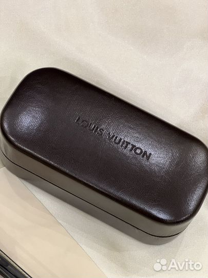 Солнцезащитные очки louis vuitton
