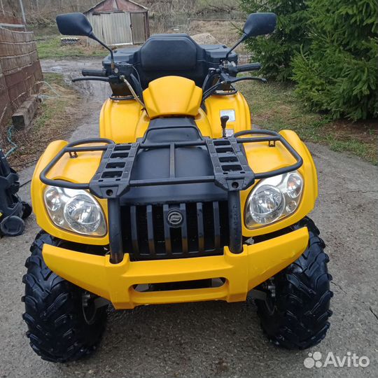 Квадроцикл CF moto
