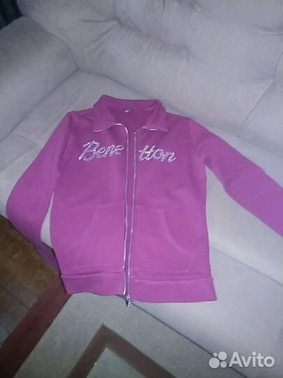 Спортивная кофта