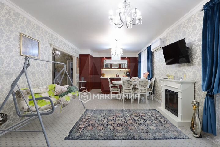 3-к. квартира, 111 м², 3/12 эт.