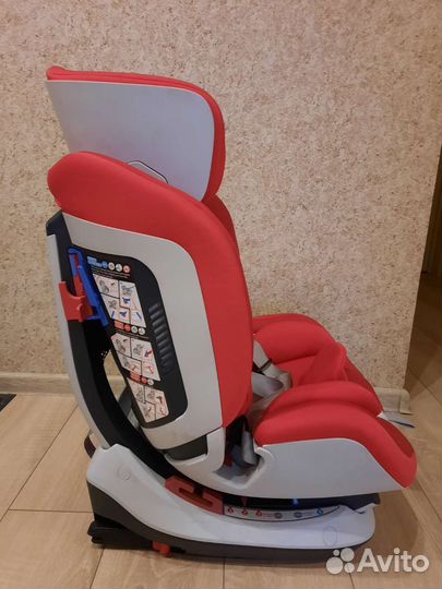Автомобильное кресло 0+ Chicco Seat Up до 25кг