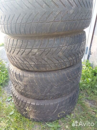 Goodyear Ultra Grip HP 8.5/65 R17C