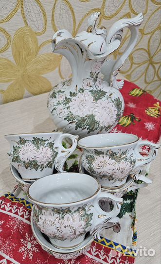 Сервиз кисловодский фарфор кувшин-молочник,кружки