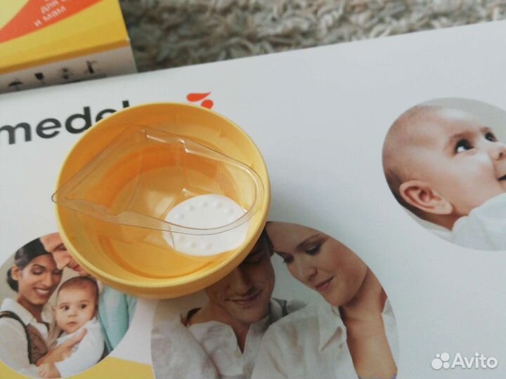 Молокоотсос medela ручной