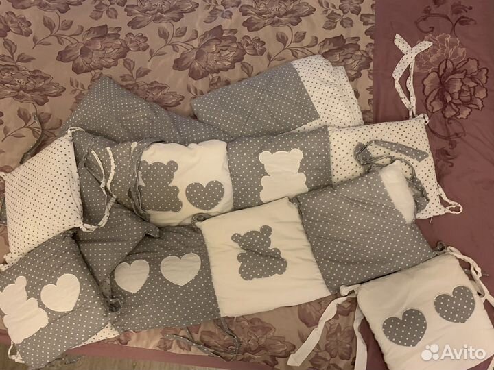 Комплект в детскую кроватку
