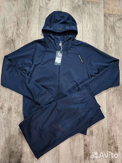 Спортивный костюм мужской новый