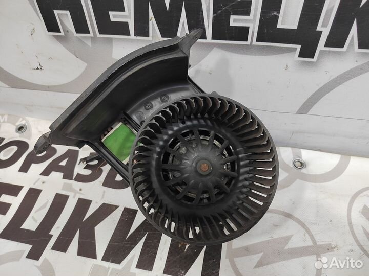 Мотор печки Renault Clio 2