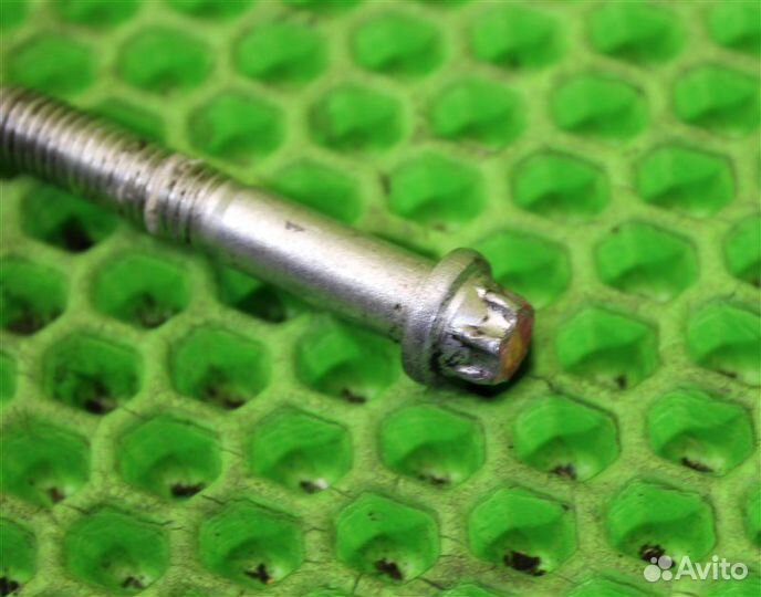 Болт карданного вала передний Suzuki Grand Vitara