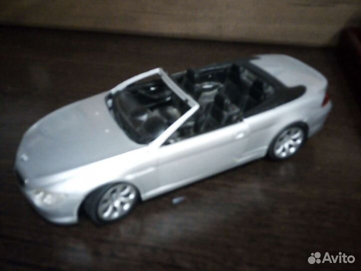 Игрушечная машинка BMW 645ci