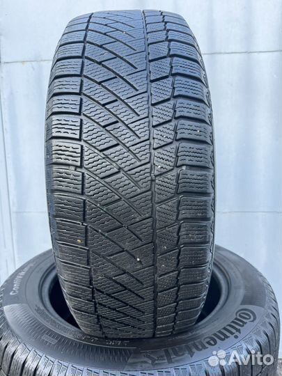 Continental ContiVikingContact 6 235/60 R18 107T