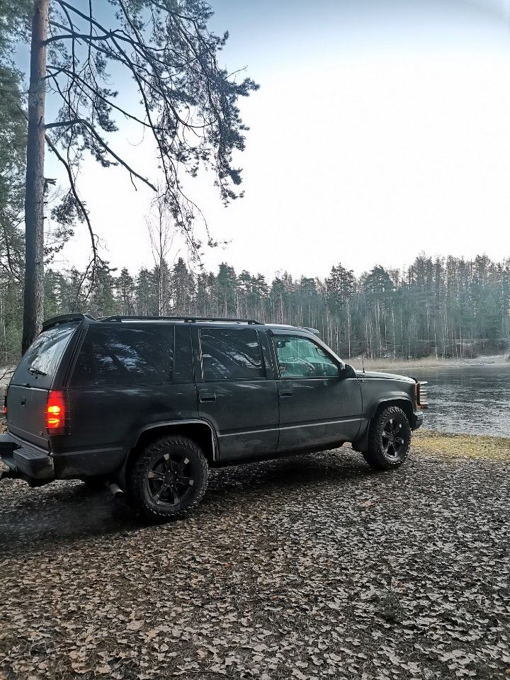 Chevrolet Tahoe: фото владельца