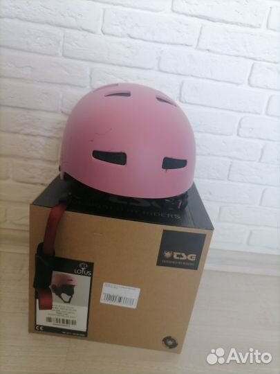 Продам г/л и сноуборд шлем бу