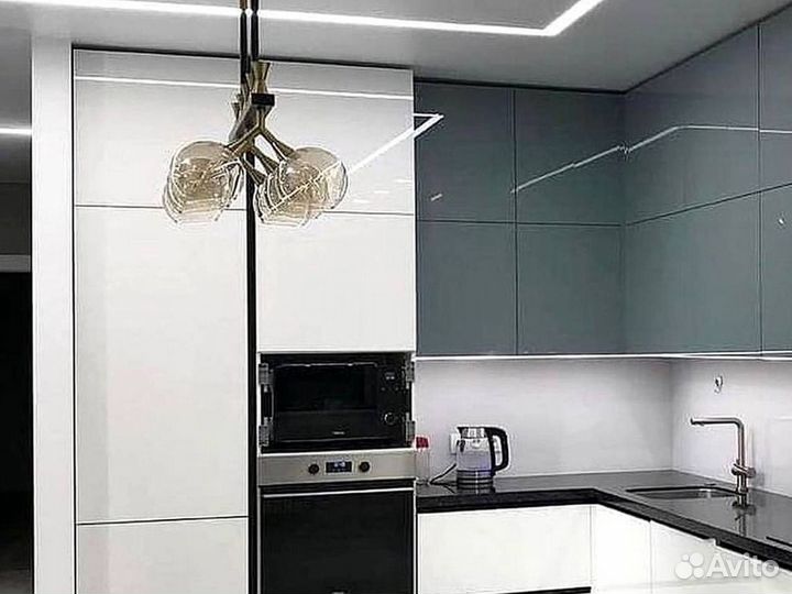 Кухонный гарнитур 