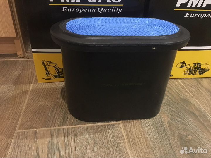 Фильтр воздушный на JCB 32/925682