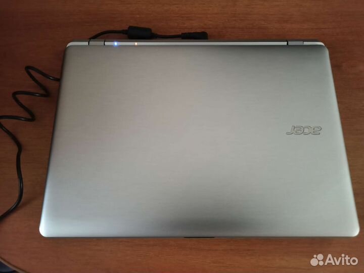 Acer aspire E 11