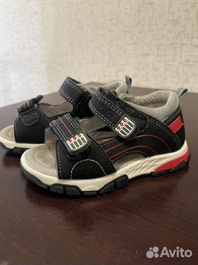Сандали для мальчика