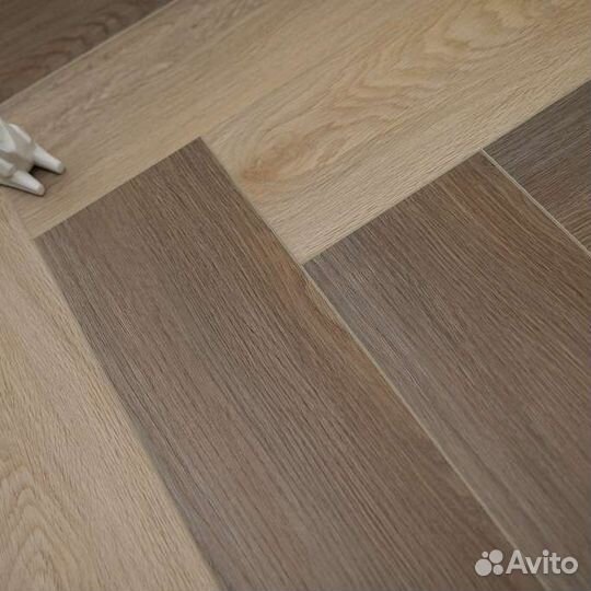 Кварц виниловый ламинат