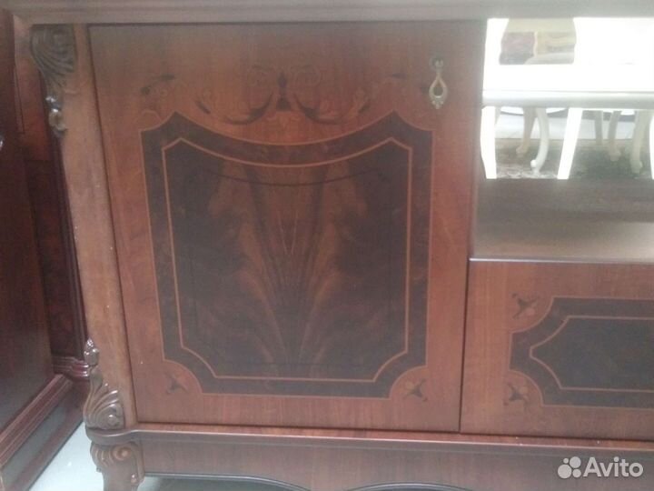 Тумба под тв Илона Барокко