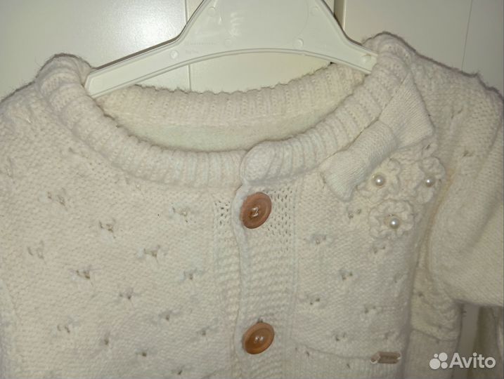 Вязанный комбинезон для девочки 80