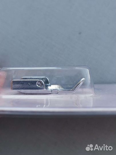 Лапка для молнии Aurora для бытовых швейных машин