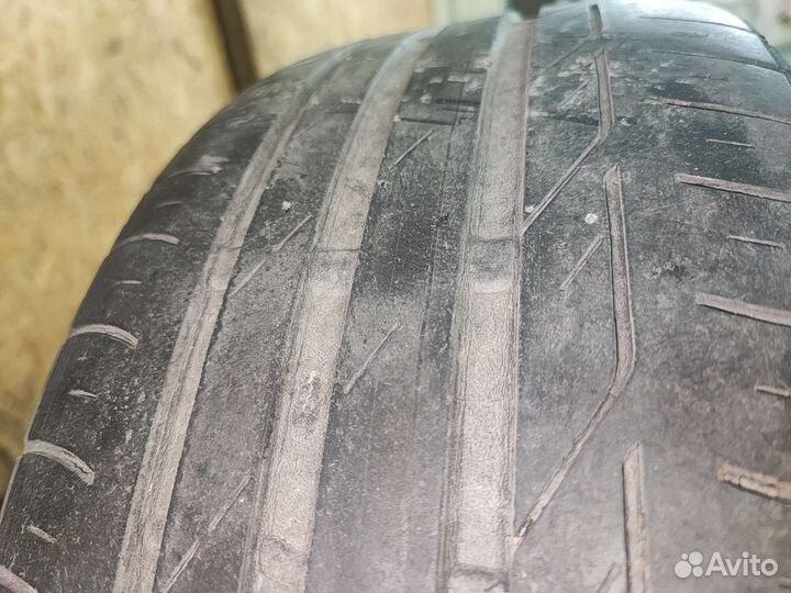 Bridgestone Turanza T001 195/50 R15 82V