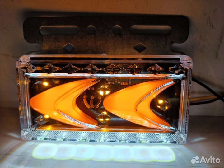 Боковые габаритные огни для грузовиков 4шт