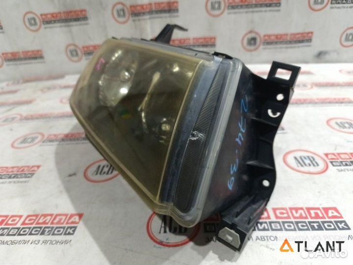 Фара правая mazda bongo friendee