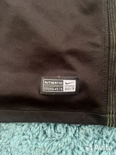 Лонгслив nike