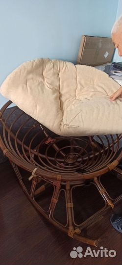 Кресло качалка из ротанга