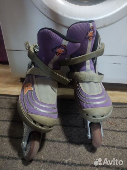 Роликовые коньки