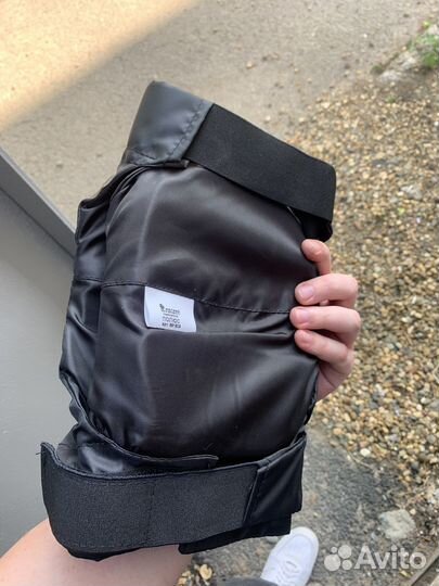 Наколенники Ампаро Полюс