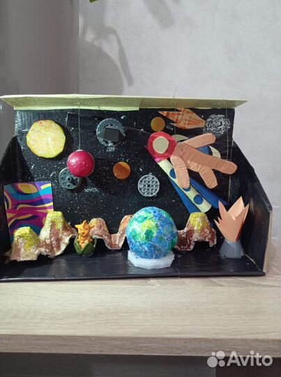 Подделка на день космонавтики