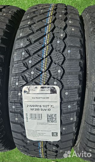 Gislaved Nord Frost 200 215/65 R16 102T