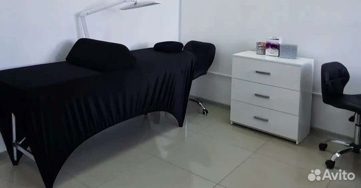 Аренда для мастера по наращиванию ресниц